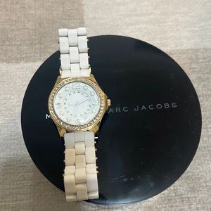 MBMJ white rubber and metal watch
